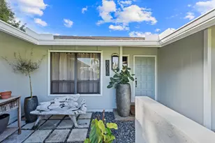 8015 SE Trenton Ave, Hobe Sound, FL 33455 - Photo 3
