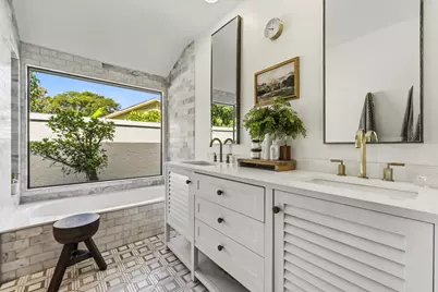 8015 SE Trenton Avenue, Hobe Sound, FL 33455 - Photo 17