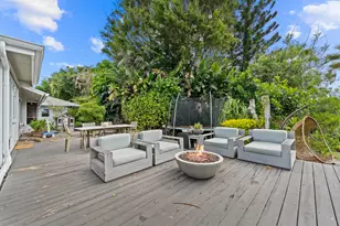 8015 SE Trenton Ave, Hobe Sound, FL 33455 - Photo 25