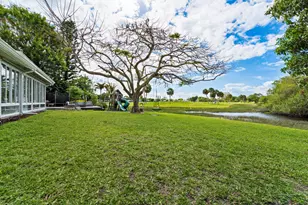 8015 SE Trenton Ave, Hobe Sound, FL 33455 - Photo 25