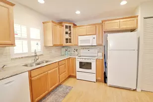 945 Savannas Point Dr, Fort Pierce, FL 34982 - Photo 9
