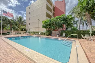 2400 NE 10th St, Pompano Beach, FL 33062 - Photo 23
