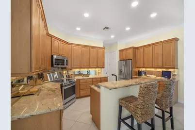 8901 Champions Way, Port Saint Lucie, FL 34986 - Photo 5