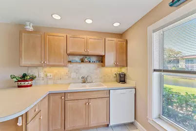 717 S US Hwy 1 #812, Jupiter, FL 33477 - Photo 9