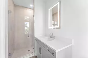 180 Lake Dr, Palm Beach Shores, FL 33404 - Photo 21