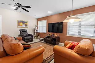 132 Kings Way, Royal Palm Beach, FL 33411 - Photo 21
