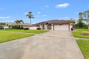 132 Kings Way, Royal Palm Beach, FL 33411 - Photo 31