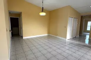 10020 Country Brook Rd, Boca Raton, FL 33428 - Photo 7