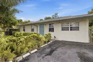 8230 SW 4th Pl, North Lauderdale, FL 33068 - Photo 7