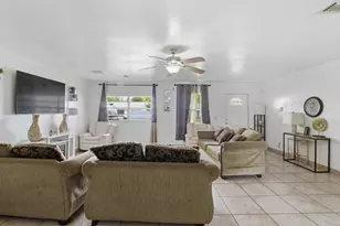 8230 SW 4th Pl, North Lauderdale, FL 33068 - Photo 1