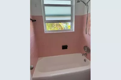 1911 NE 8th Court #118, Fort Lauderdale, FL 33304 - Photo 5