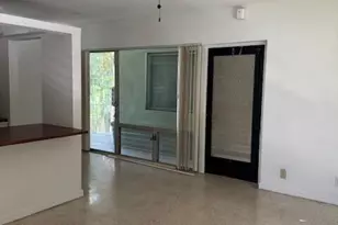 1911 NE 8th Ct, Fort Lauderdale, FL 33304 - Photo 3