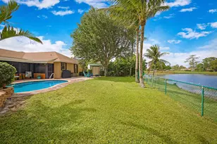 8272 Blue Cypress Dr, Lake Worth, FL 33467 - Photo 37
