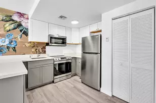 1460 Ocean Dr, Miami Beach, FL 33139 - Photo 13