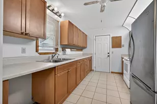 10841 SE Fir Dr, Hobe Sound, FL 33455 - Photo 5