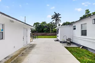 702 Forest Hill Blvd, West Palm Beach, FL 33405 - Photo 25
