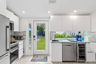 3305 NE 16th Ct, Fort Lauderdale, FL 33305 - Photo 7