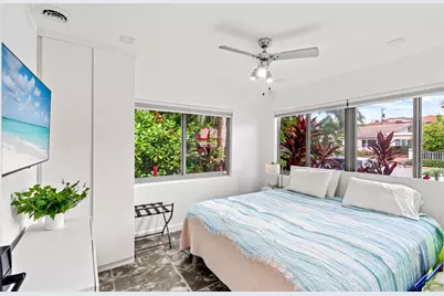 3305 NE 16th Court, Fort Lauderdale, FL 33305 - Photo 11