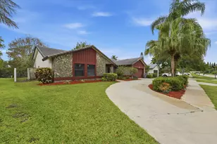 21074 Shady Vista Ln, Boca Raton, FL 33428 - Photo 1
