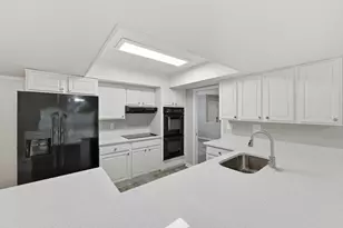 21074 Shady Vista Ln, Boca Raton, FL 33428 - Photo 15