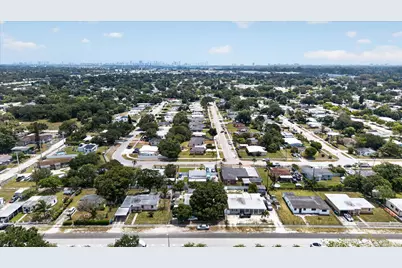 16201 NW 27th Avenue NW #16201, Opa Locka, FL 33054 - Photo 15
