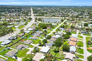 1333 SE Bayharbor St, Port Saint Lucie, FL 34983 - Photo 43