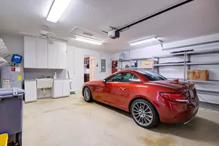6395 Tiara Dr, Boynton Beach, FL 33437 - Photo 25