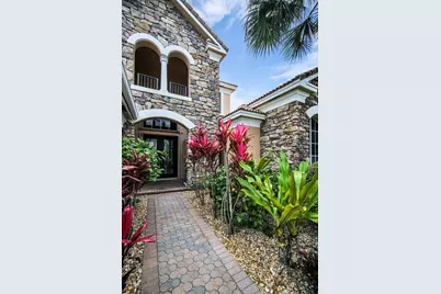 9192 Pineville Drive, Lake Worth, FL 33467 - Photo 3