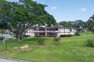 3 Greenway Village N, Royal Palm Beach, FL 33411 - Photo 41
