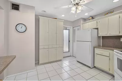 3 Greenway Vlg N #210, Royal Palm Beach, FL 33411 - Photo 19