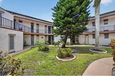 3 Greenway Vlg N #210, Royal Palm Beach, FL 33411 - Photo 37