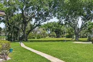 3 Greenway Village N, Royal Palm Beach, FL 33411 - Photo 39