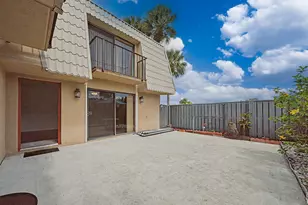 5710 57th Way, West Palm Beach, FL 33409 - Photo 3