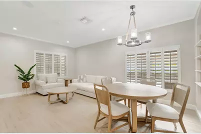 1050 Delray Lakes Drive, Delray Beach, FL 33444 - Photo 9