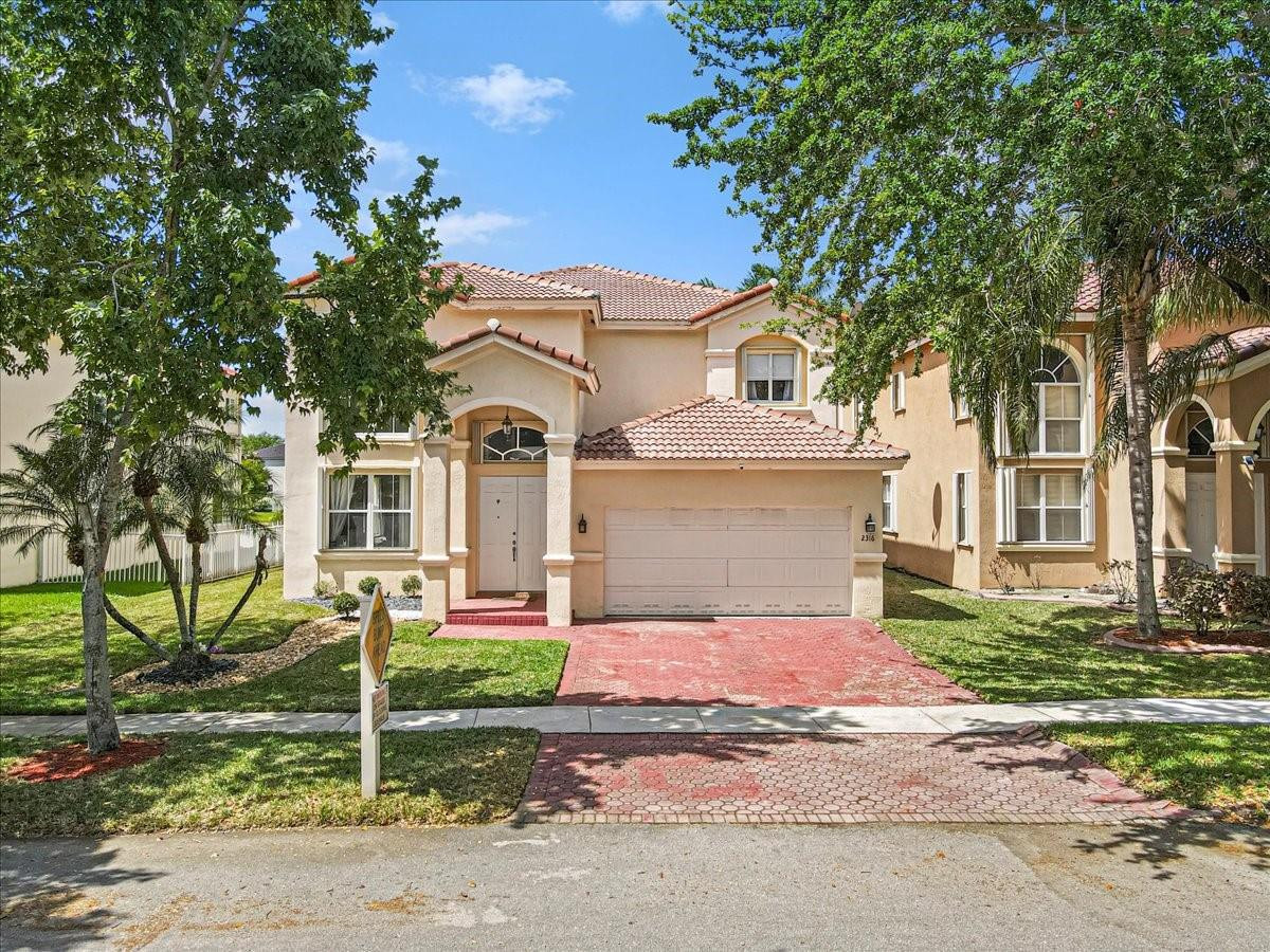 2316 SW 127th Ave main architectural view