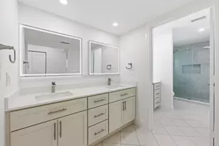 9258 Vista Del Lago, Boca Raton, FL 33428 - Photo 19