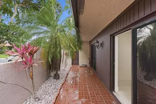 9258 Vista Del Lago, Boca Raton, FL 33428 - Photo 3