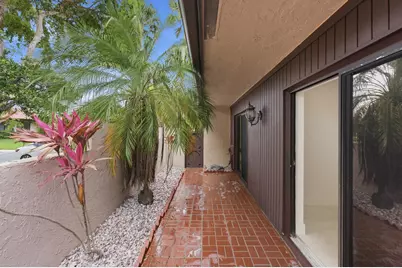 9258 Vista Del Lago #A, Boca Raton, FL 33428 - Photo 3