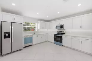 9258 Vista Del Lago, Boca Raton, FL 33428 - Photo 9
