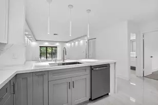 9272 Vista Del Lago, Boca Raton, FL 33428 - Photo 13