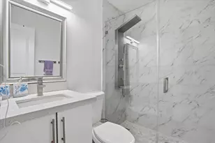 3414 Freedom Dr, Hollywood, FL 33021 - Photo 17