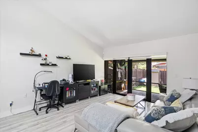 3414 Freedom Drive, Hollywood, FL 33021 - Photo 9