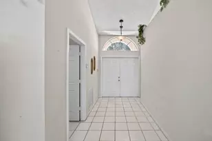 10870 Old Bridgeport Ln, Boca Raton, FL 33498 - Photo 5