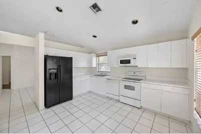 10870 Old Bridgeport Lane, Boca Raton, FL 33498 - Photo 23