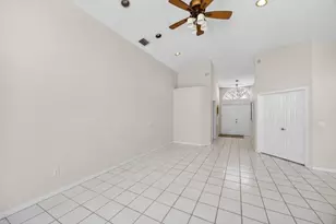 10870 Old Bridgeport Ln, Boca Raton, FL 33498 - Photo 11