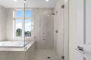 178 Lake Dr, Palm Beach Shores, FL 33404 - Photo 23