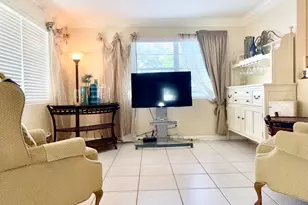 137 Farnham F, Deerfield Beach, FL 33442 - Photo 5