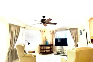 137 Farnham F, Deerfield Beach, FL 33442 - Photo 3