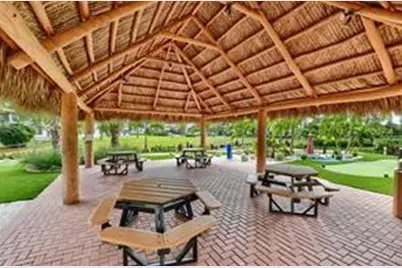 137 Farnham F #137, Deerfield Beach, FL 33442 - Photo 77