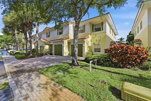 2423 NW 31st Ct, Oakland Park, FL 33309 - Photo 3